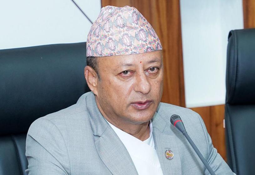 उत्पादित विद्युत् प्रसारण लाइनको अभावले खेर जाने अवस्था रहँदैनः  ऊर्जामन्त्री खड्का